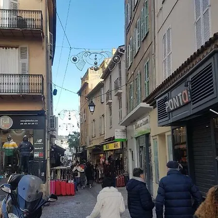 Venizelos *